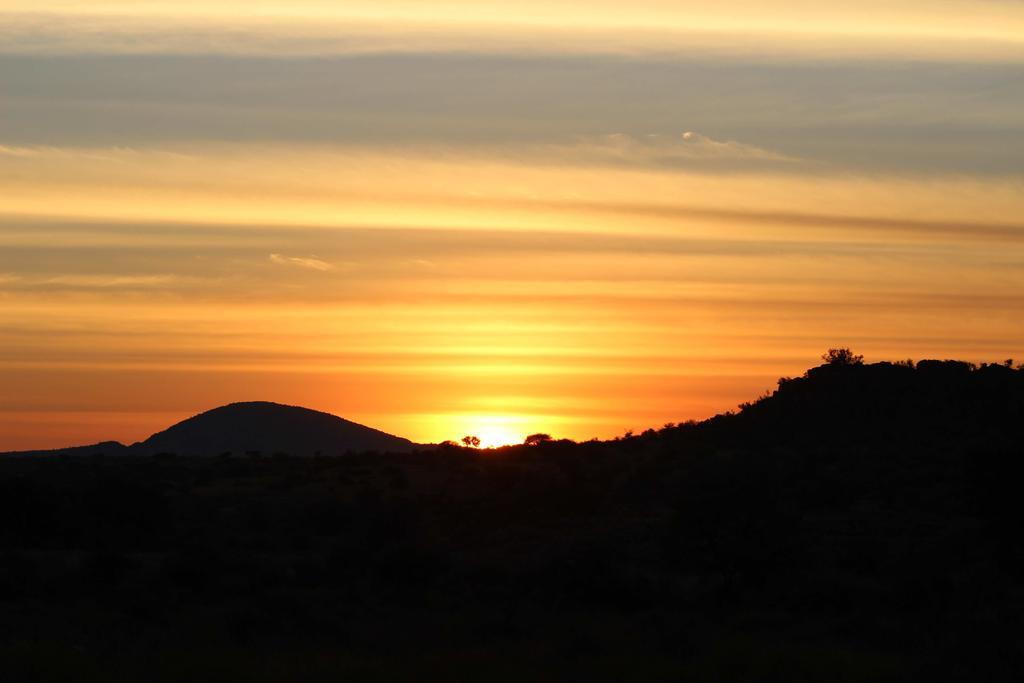 Auas Safari Lodge Windhoek Exteriér fotografie