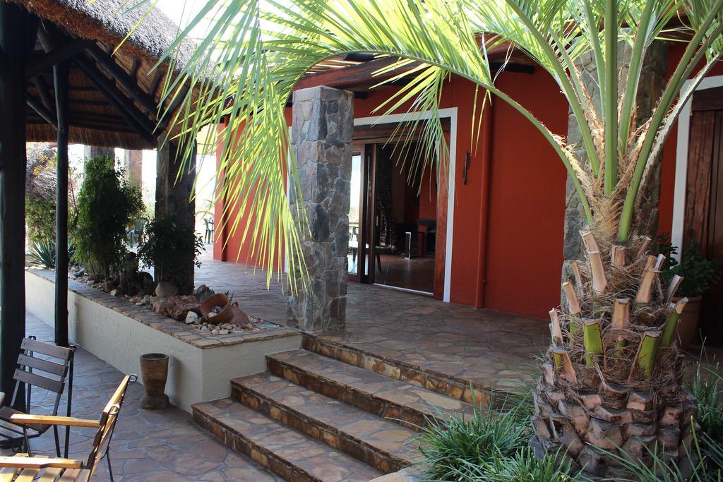 Auas Safari Lodge Windhoek Exteriér fotografie