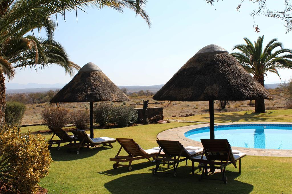 Auas Safari Lodge Windhoek Exteriér fotografie